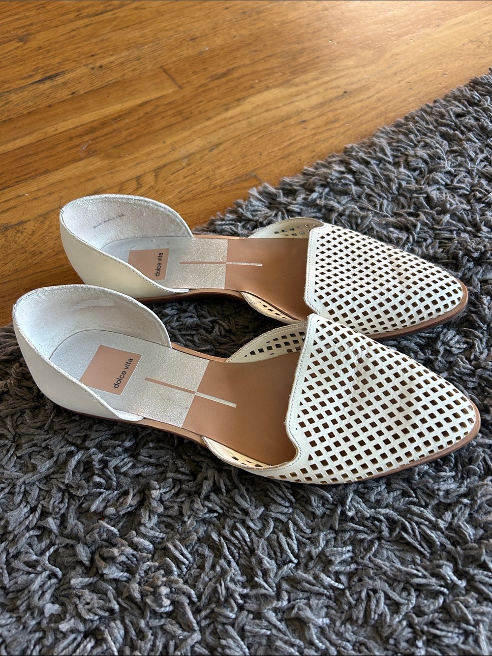 Dolce Vita Laser Cut Perforated D'Orsay Flats with Pointed Toe Size 8.5 Cream